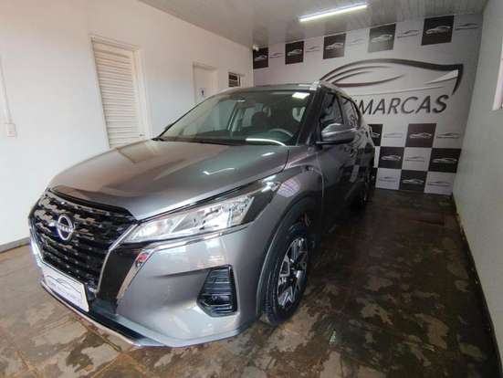 NISSAN-KICKS-2023