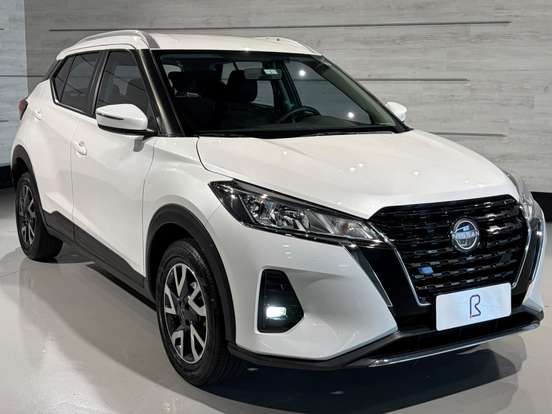 NISSAN-KICKS-2024