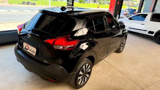 NISSAN-KICKS-2020