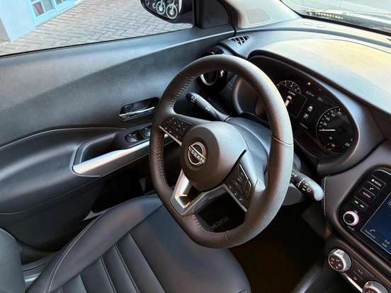 NISSAN-KICKS PLAY-2025