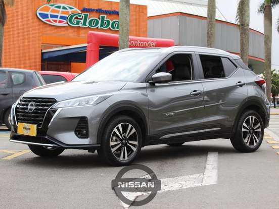 NISSAN-KICKS PLAY-2025