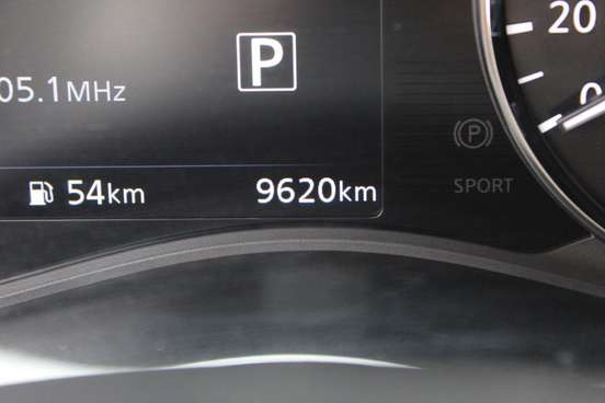 NISSAN-KICKS PLAY-2025