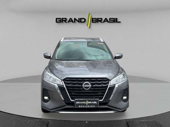 NISSAN-KICKS PLAY-2025