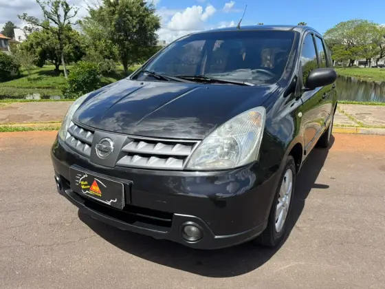 NISSAN LIVINA 1.8 16V FLEX 4P AUTOMÁTICO