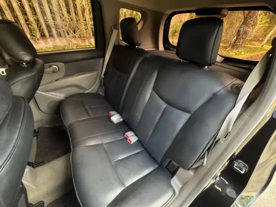 NISSAN-LIVINA-1.8 16V FLEX 4P AUTOMÁTICO NISSAN-LIVINA-2010