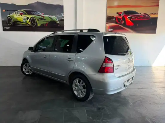 NISSAN-LIVINA-2014