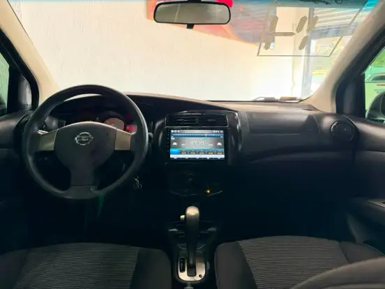 NISSAN-LIVINA-1.8 S 16V FLEX 4P AUTOMÁTICO NISSAN-LIVINA-2014