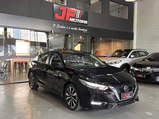 NISSAN-SENTRA-2023