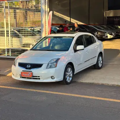 NISSAN-SENTRA-2012