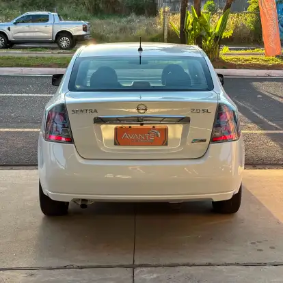 NISSAN-SENTRA-2012