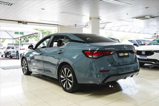 NISSAN-SENTRA-2025