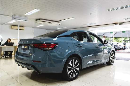 NISSAN-SENTRA-2025