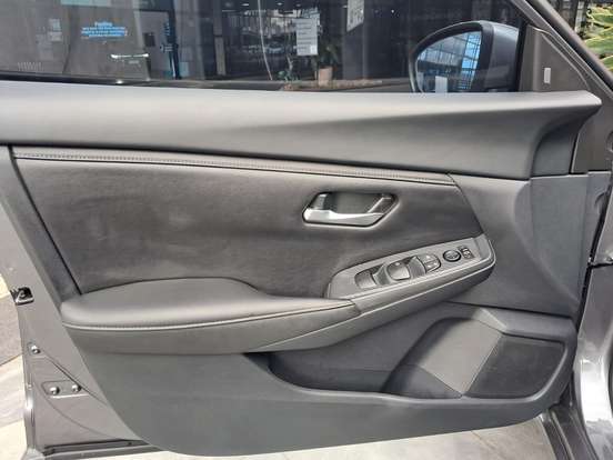 NISSAN-SENTRA-2024