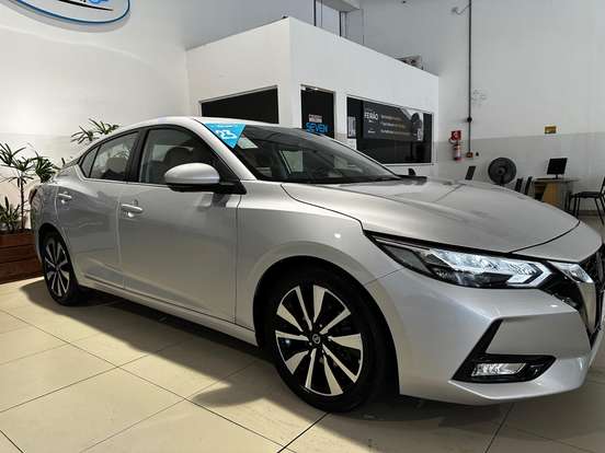 NISSAN-SENTRA-2023