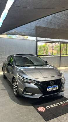 NISSAN-SENTRA-2023