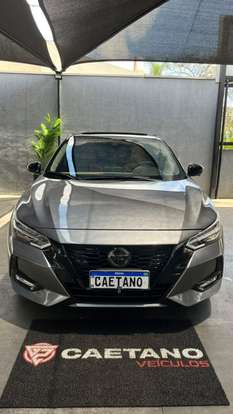 NISSAN-SENTRA-2023