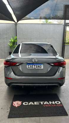 NISSAN-SENTRA-2023