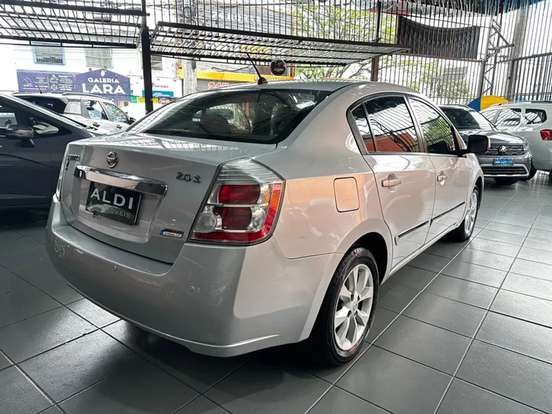 NISSAN-SENTRA-2.0 S 16V FLEX 4P AUTOMÁTICO NISSAN-SENTRA-2011