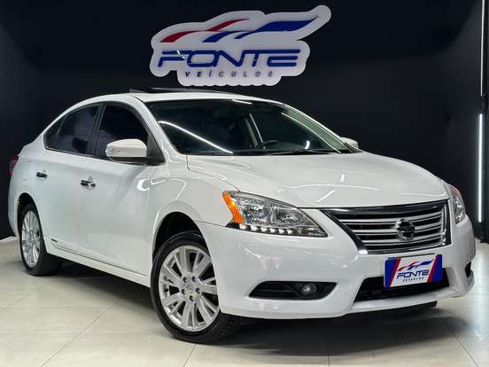 NISSAN-SENTRA-2015