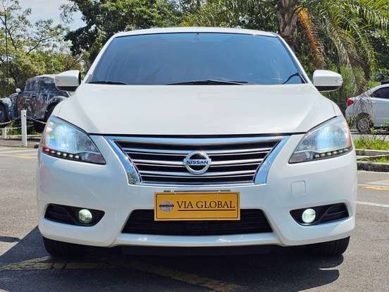 NISSAN-SENTRA-2.0 SL 16V FLEX 4P AUTOMÁTICO NISSAN-SENTRA-2015