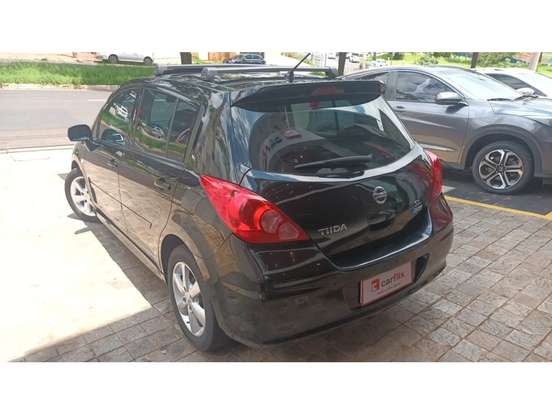 NISSAN-TIIDA-2011