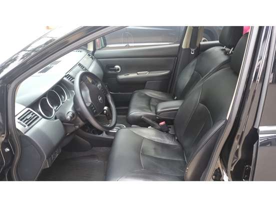NISSAN-TIIDA-1.8 SL 16V FLEX 4P AUTOMÁTICO NISSAN-TIIDA-2011