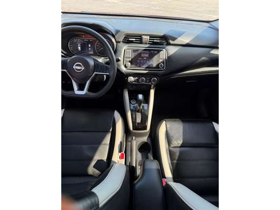 NISSAN-VERSA-2023