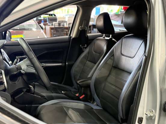NISSAN-VERSA-2024