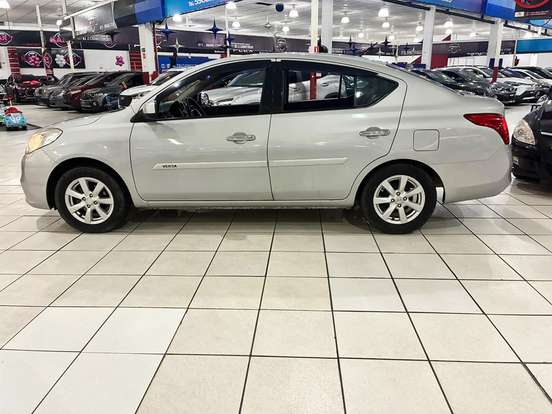 NISSAN-VERSA-1.6 16V FLEX SL 4P MANUAL NISSAN-VERSA-2013