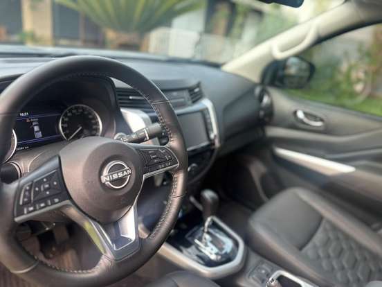 NISSAN-FRONTIER-2025