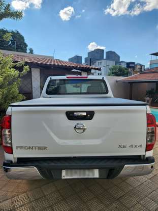 NISSAN-FRONTIER-2020