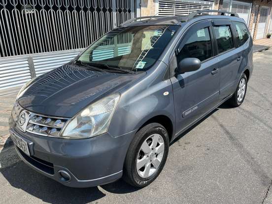 NISSAN-GRAND LIVINA-1.8 SL 16V FLEX 4P AUTOMÁTICO NISSAN-GRAND LIVINA-2011