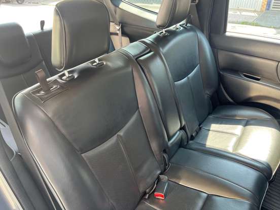 NISSAN-GRAND LIVINA-1.8 SL 16V FLEX 4P AUTOMÁTICO NISSAN-GRAND LIVINA-2011