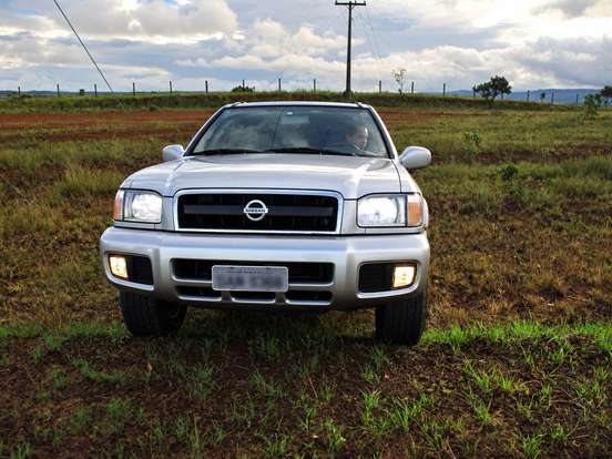 NISSAN-PATHFINDER-3.5 SE LUXO 4X4 V6 24V GASOLINA 4P AUTOMÁTICO NISSAN-PATHFINDER-2001