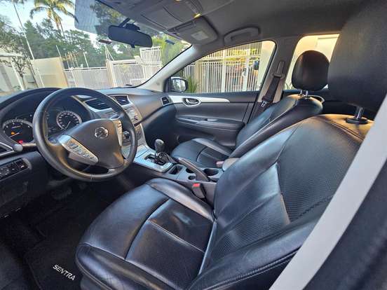 NISSAN-SENTRA-2.0 SV 16V FLEX 4P AUTOMÁTICO NISSAN-SENTRA-2014