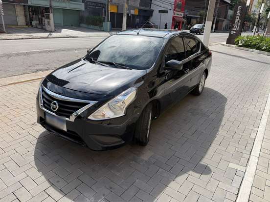 NISSAN-VERSA-1.6 16V FLEXSTART SV 4P XTRONIC NISSAN-VERSA-2017