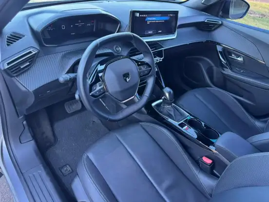 PEUGEOT-2008-2024