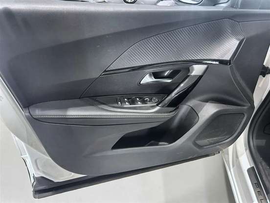 PEUGEOT-2008-2025