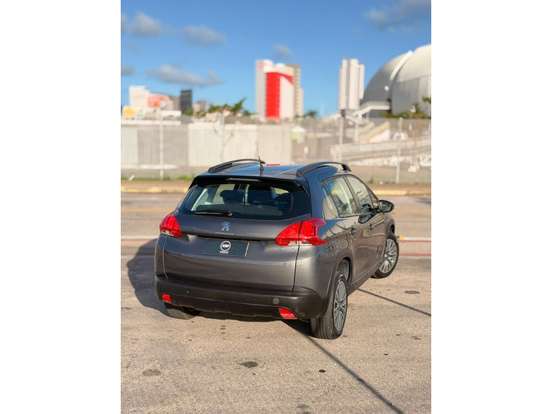 PEUGEOT-2008-2019