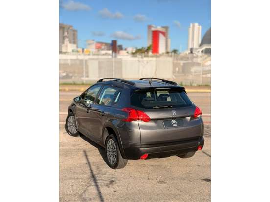 PEUGEOT-2008-2019