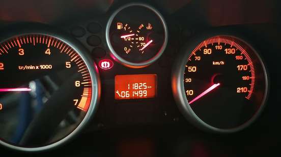 PEUGEOT-207-2009