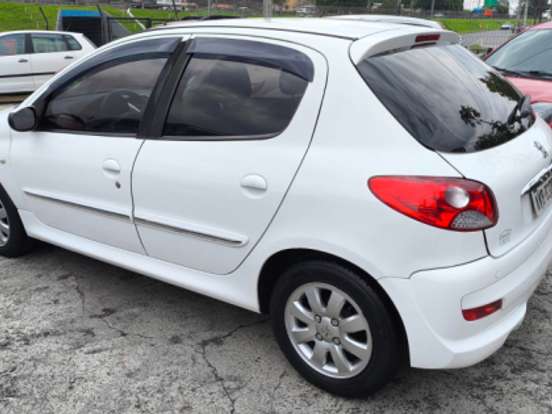 PEUGEOT-207-1.4 XR SPORT 8V FLEX 4P MANUAL PEUGEOT-207-2011