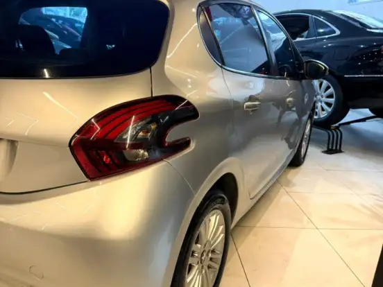PEUGEOT-208-1.2 ACTIVE 12V FLEX 4P MANUAL PEUGEOT-208-2019