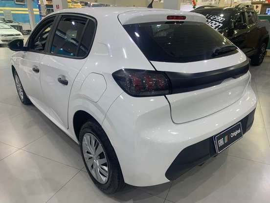PEUGEOT-208-2024