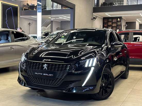 PEUGEOT-208-2023