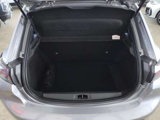 PEUGEOT-208-2022
