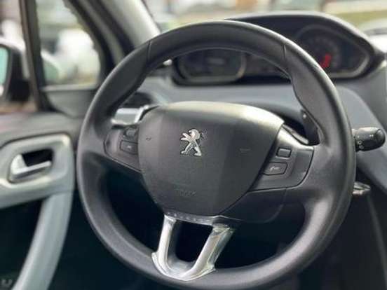 PEUGEOT-208-1.6 ACTIVE PACK 16V FLEX 4P AUTOMÁTICO PEUGEOT-208-2014