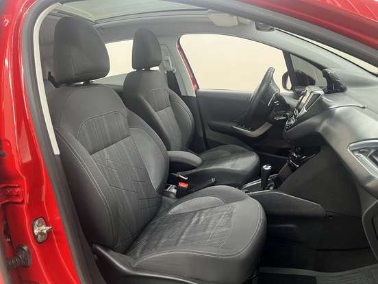 PEUGEOT-208-1.6 GRIFFE 16V FLEX 4P AUTOMÁTICO PEUGEOT-208-2014