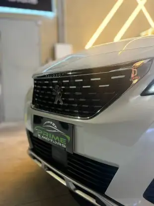 PEUGEOT-3008-1.6 GRIFFE THP 16V GASOLINA 4P AUTOMÁTICO PEUGEOT-3008-2018
