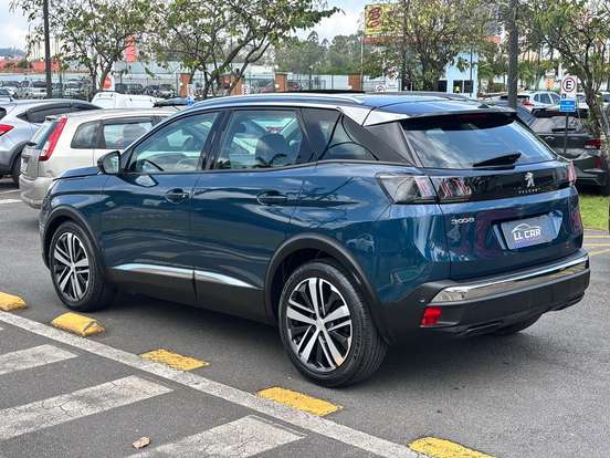 PEUGEOT-3008-2022